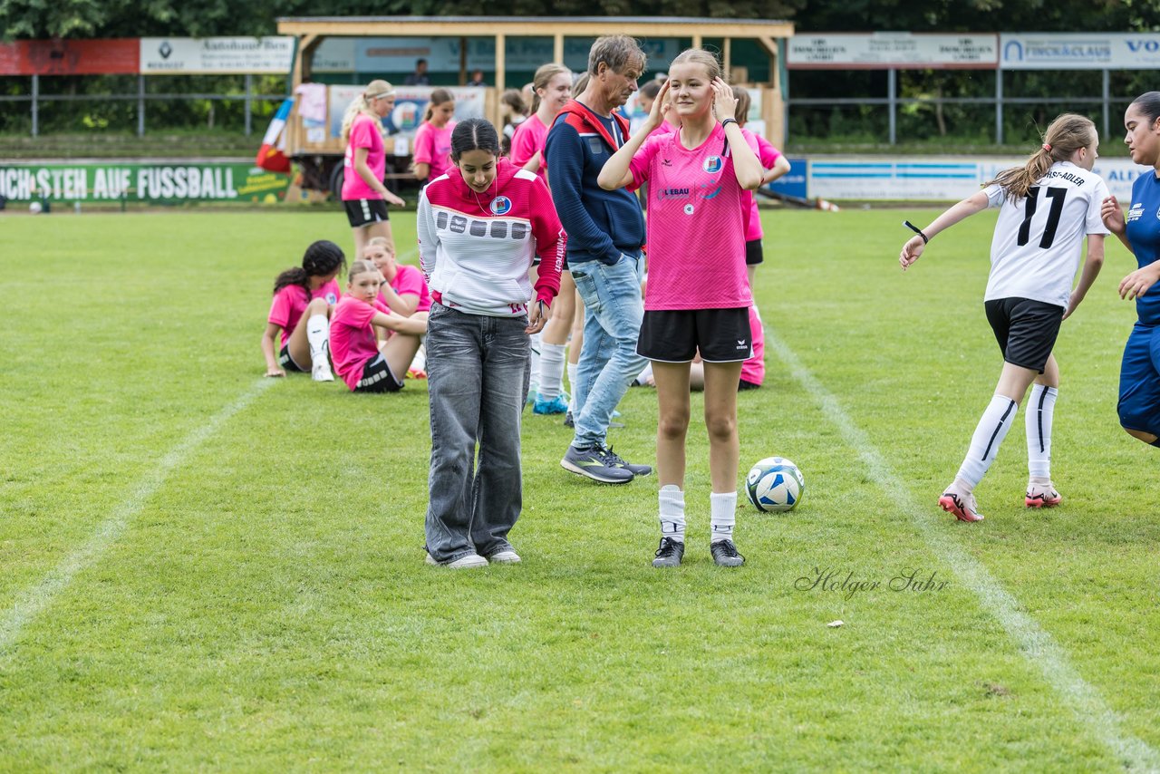 Bild 133 - Loewinnen Cup